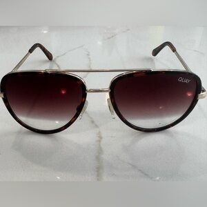 Quay All In Aviator Sunglasses with Tortoiseshell & Gradient Brown Lenses